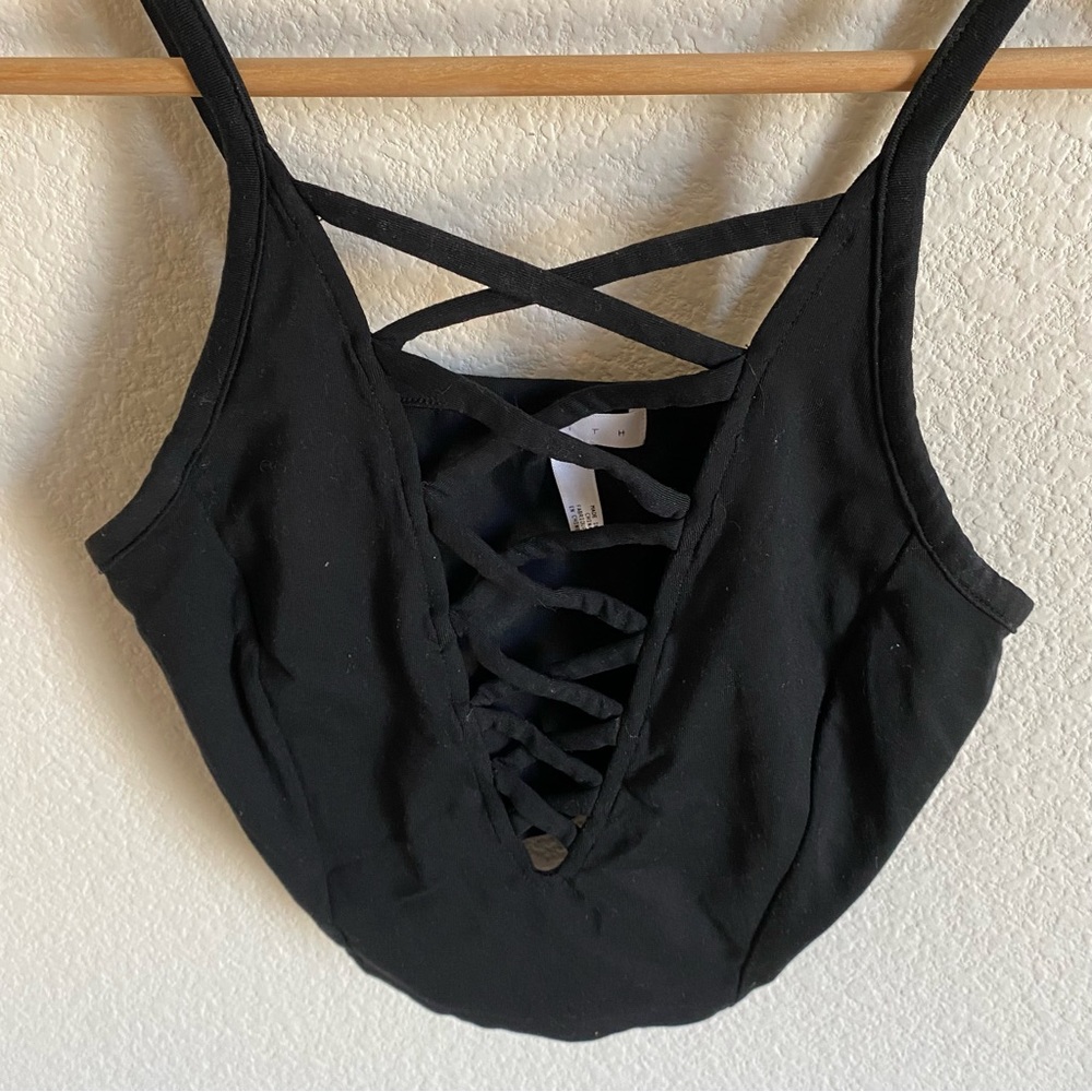 Leith Black Cris Cross Crop Tank Top